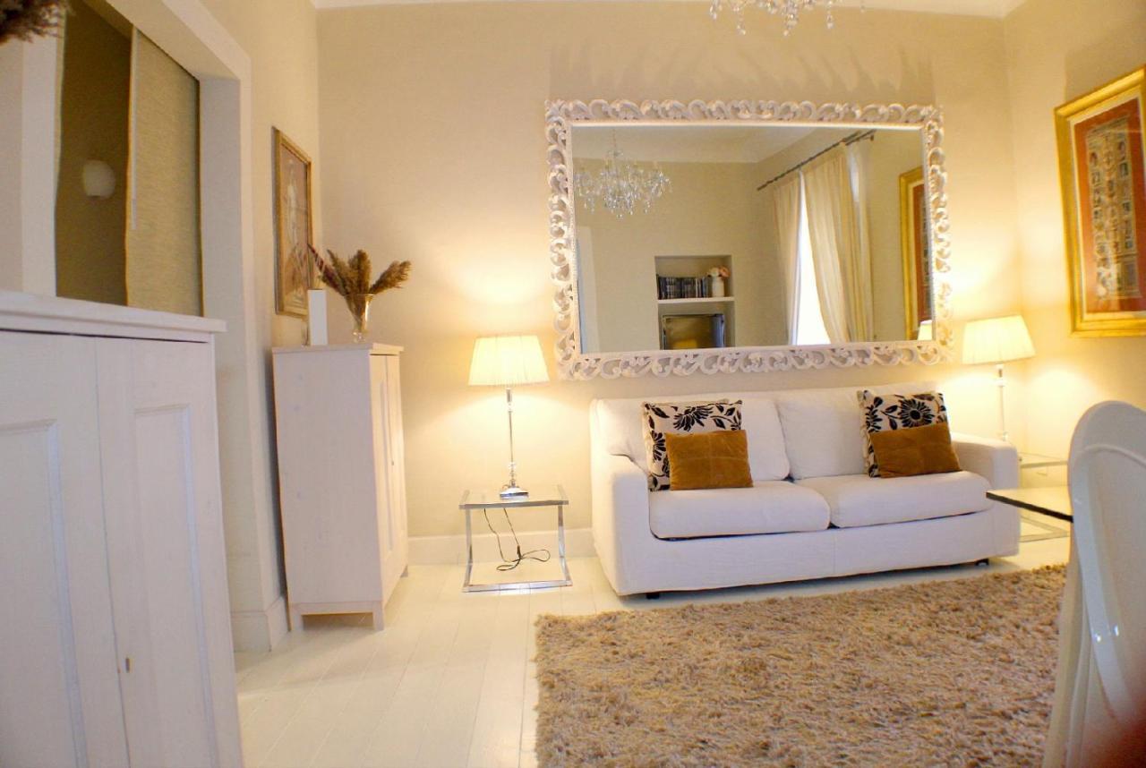White Florence Suite Kültér fotó