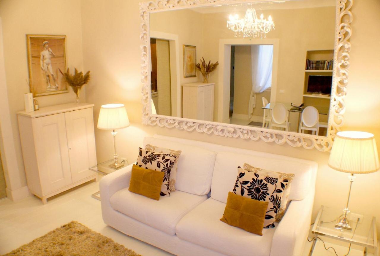 White Florence Suite Kültér fotó