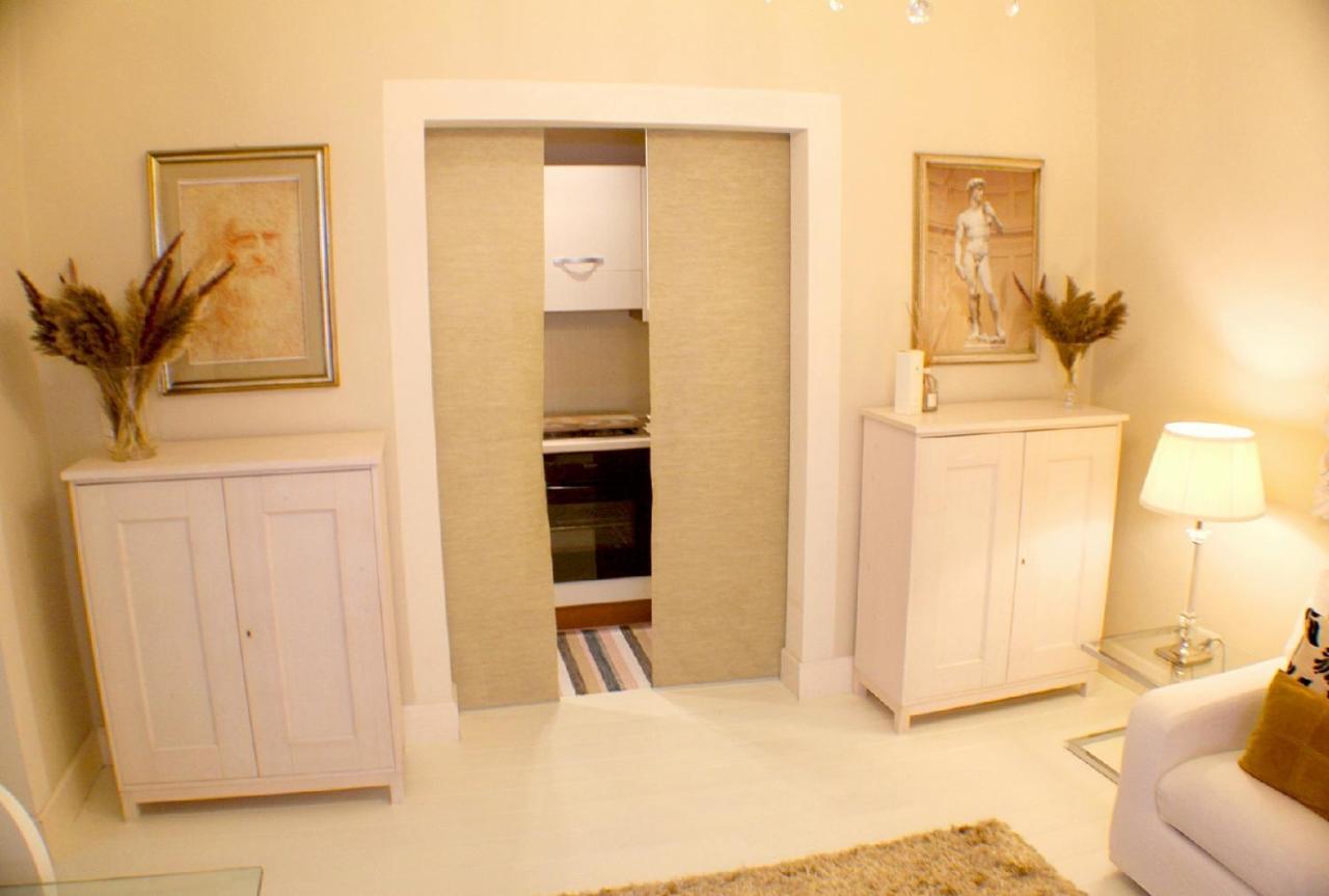 White Florence Suite Kültér fotó