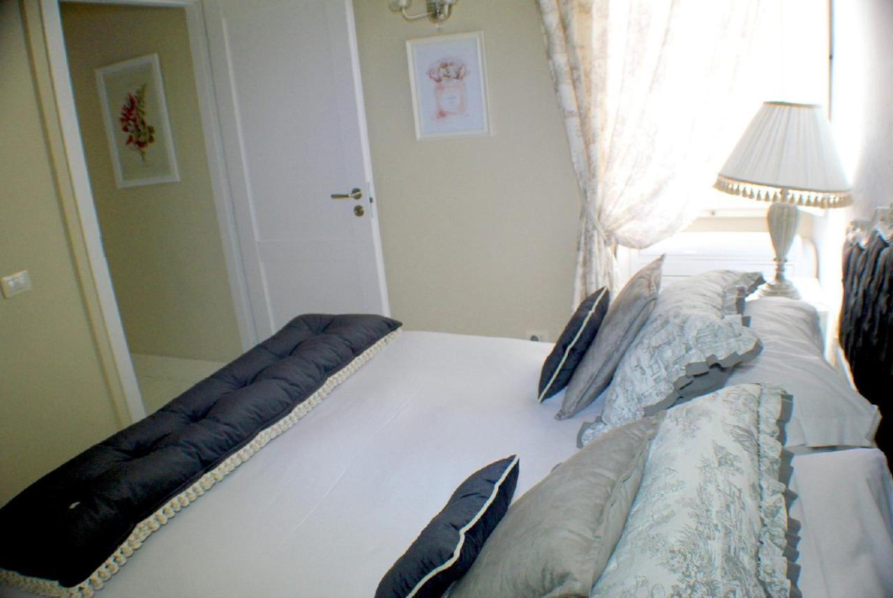 White Florence Suite Kültér fotó